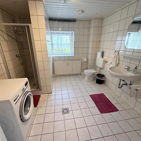 Event-bauernhof Zum Feiern Mit 56 Betten Holiday home *
